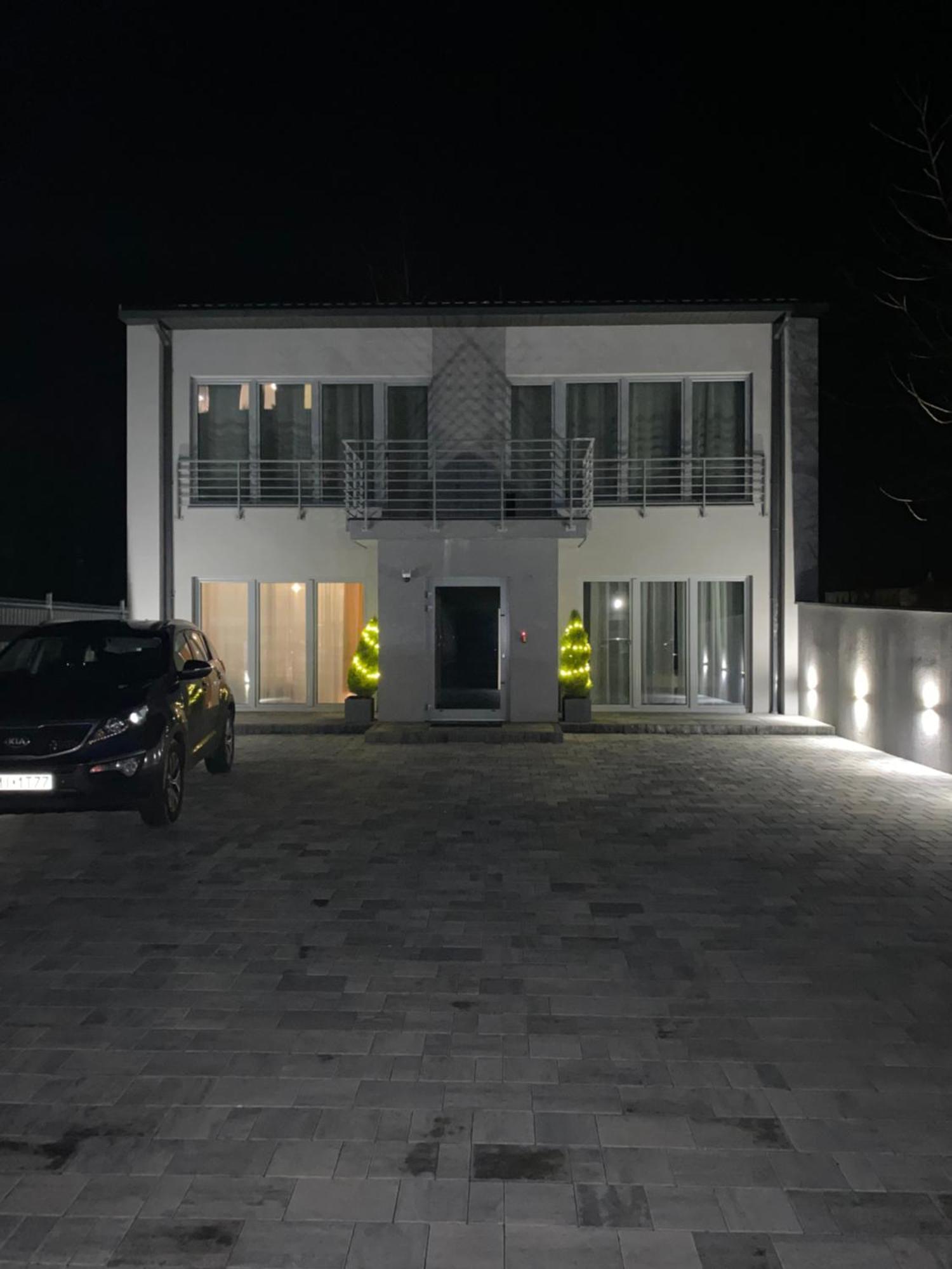 Apartamenty Miechow Exterior photo
